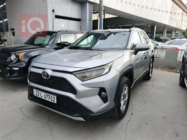 Toyota for sale in Iraq